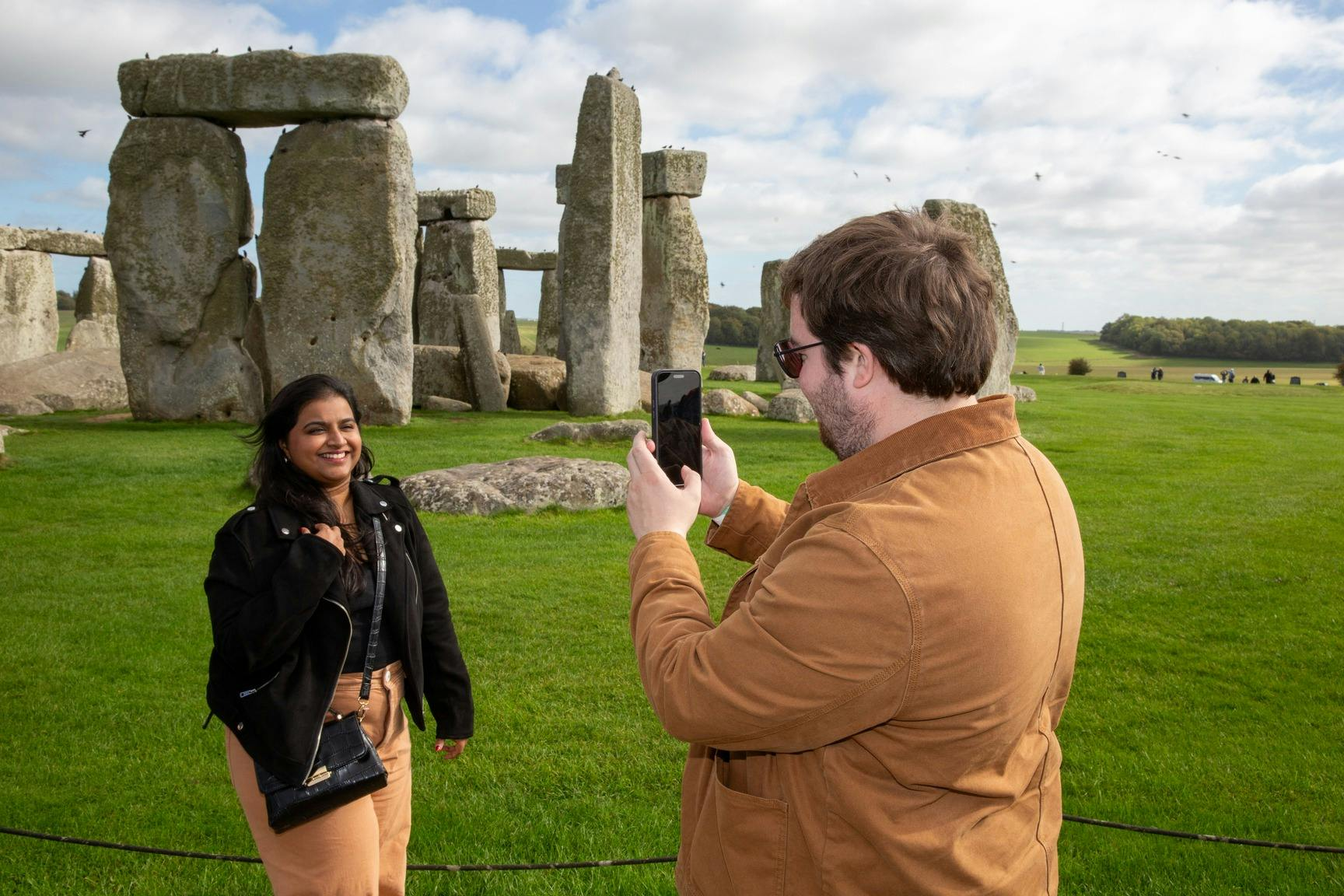 Stonehenge: Admission with Audio Guide + Premium Transport from London - Photo 1 of 8